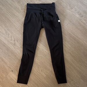 Vuori “The Daily” Leggings